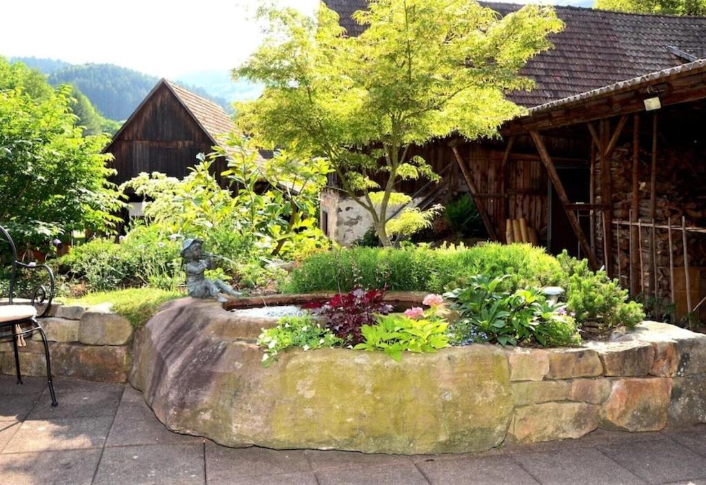 Oberbauernhof - Wohnung "Am Garten" -- Moderne Fewo Im Schoenen Schwarzwaldhaus Gutach Exterior photo